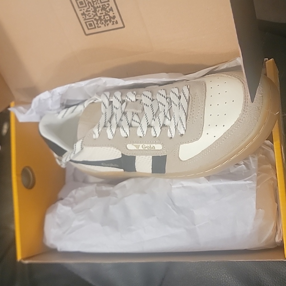 Size 7 Gola